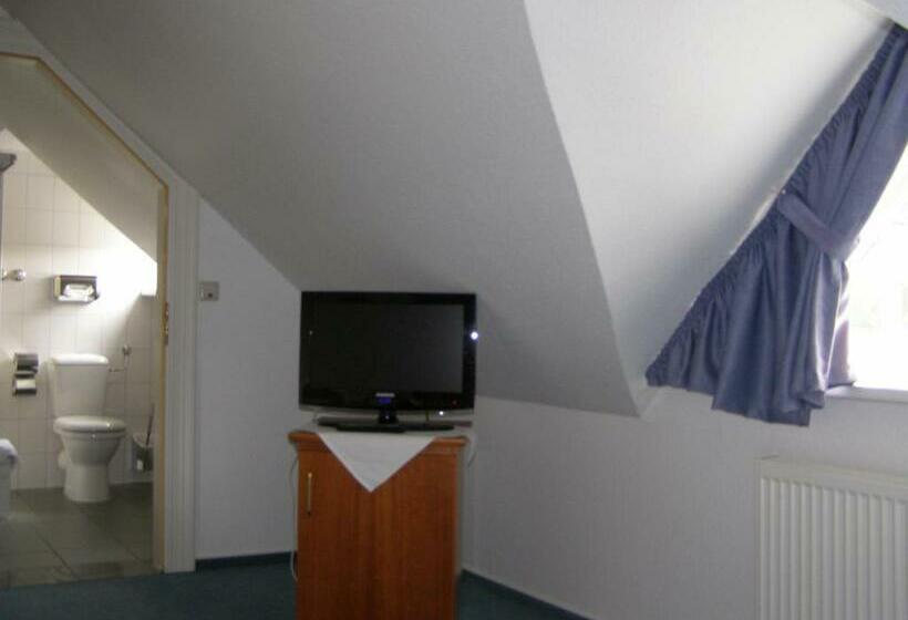 Номер Стандарт Индивидуальный, Fährhaus Niederkleveez