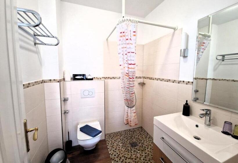 غرفة كمفورت مطلة على البحيرة, Fährhaus Niederkleveez