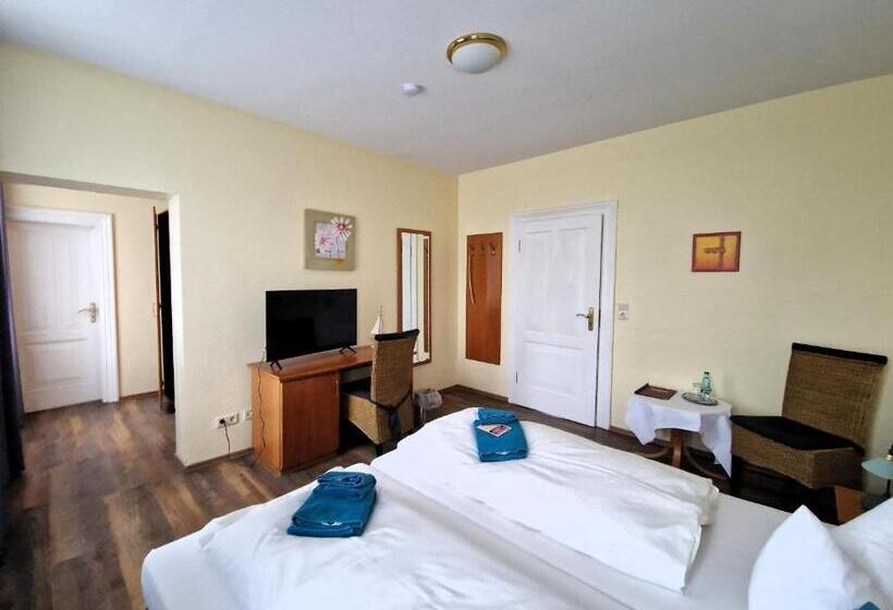 غرفة قياسية, Fährhaus Niederkleveez