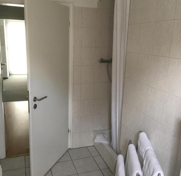 اتاق استاندارد, Garni Tell