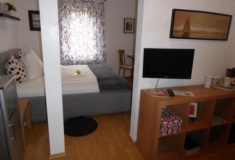 Номер Стандарт, Garni Tell