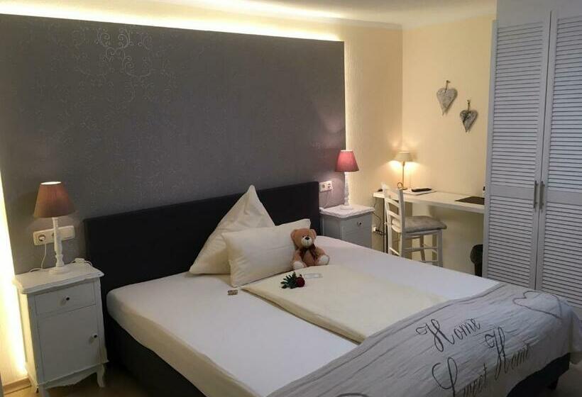 스탠다드 룸, Garni Zum Grünen Baum