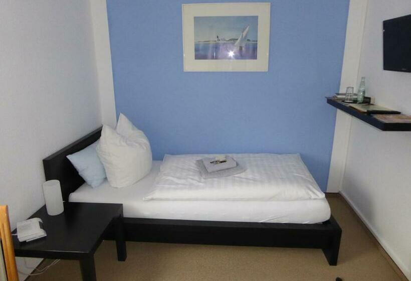 اتاق استاندارد یک نفره, Garni Tell