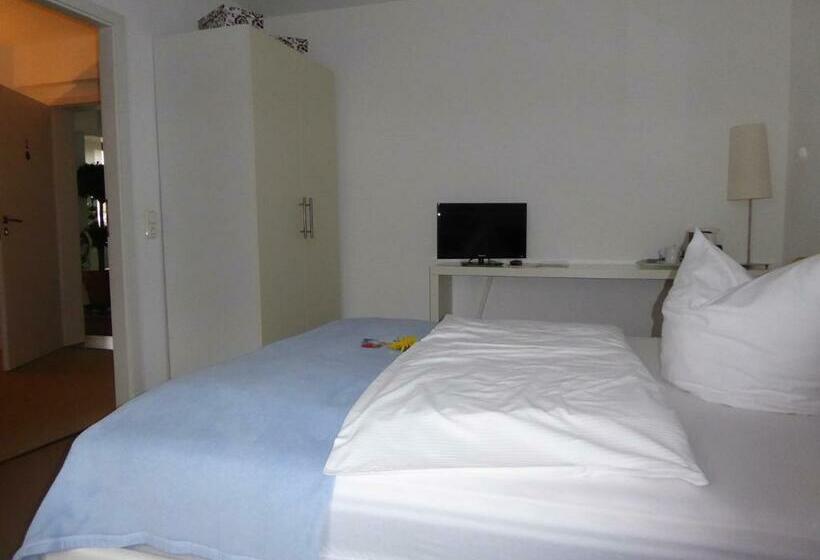 اتاق استاندارد یک نفره, Garni Tell