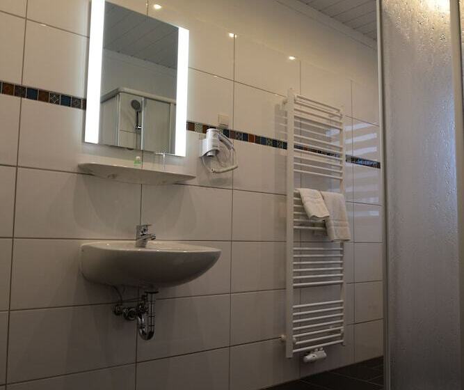 スタンダードシングルルーム, Harsshof