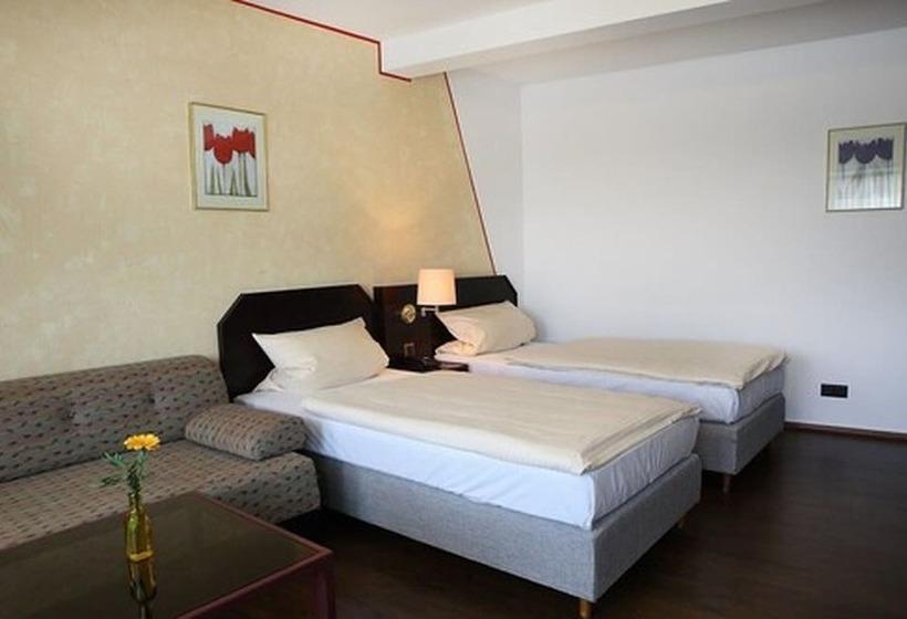 スタンダードルーム, Harsshof