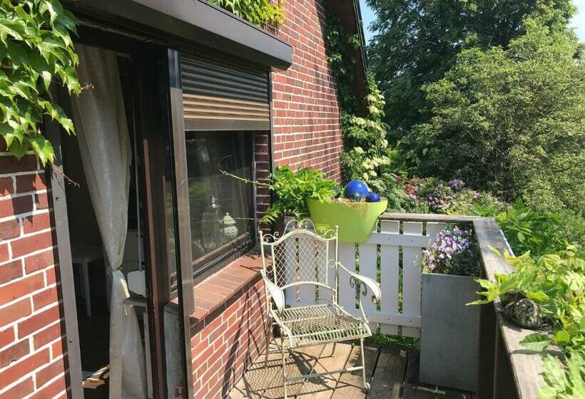 Апартаменты 1 Спальня с Балконом, Landhaus Calluna