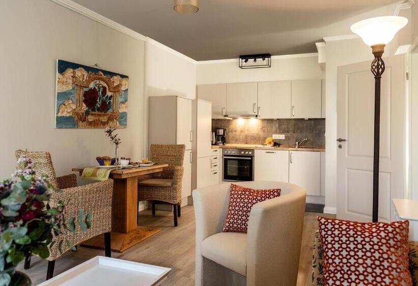 Апартаменты 1 Спальня с Террасой, Landhaus Calluna