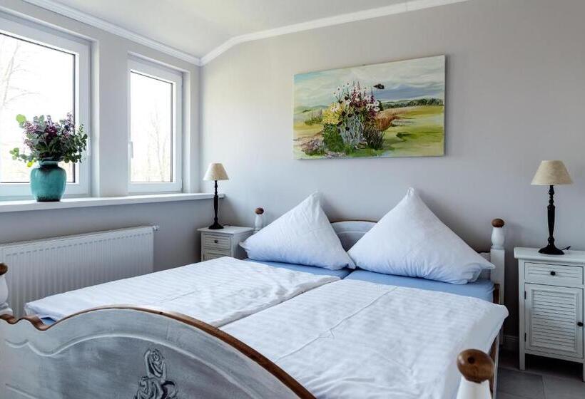 Апартаменты 1 Спальня с Балконом, Landhaus Calluna