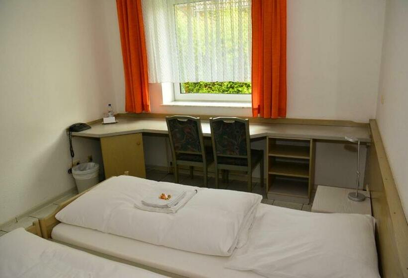 חדר יחיד קלאסי, Wilhelmshöhe