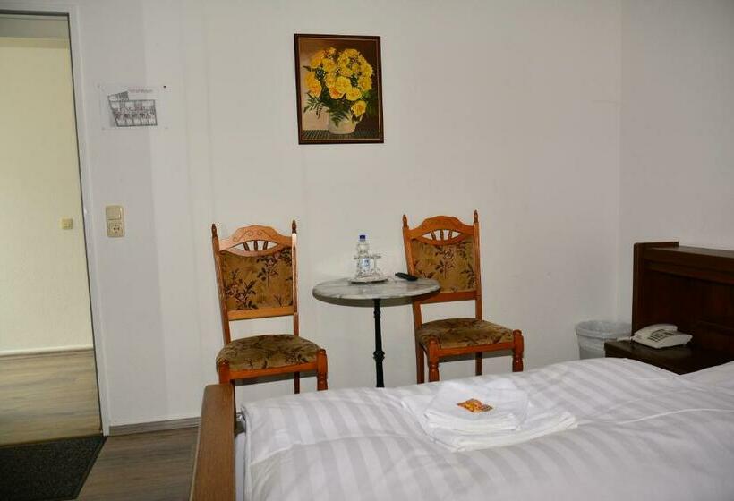 חדר יחיד קלאסי, Wilhelmshöhe