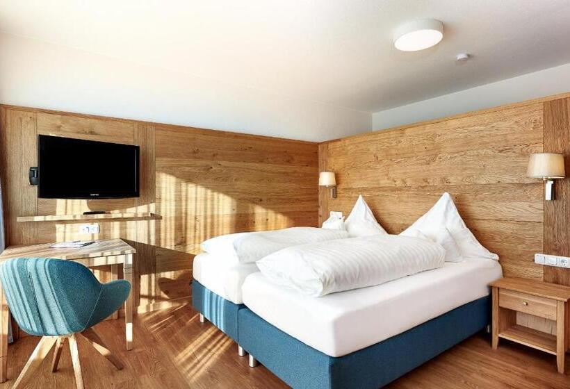 스탠다드 발코니 룸, Zur Rose