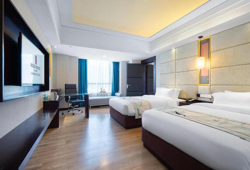 סוויטה משפחתית, Foshan Rezen Select Pasonda