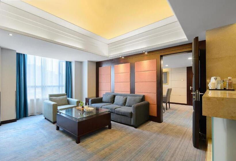 סוויטה אקזקיוטיב, Foshan Rezen Select Pasonda