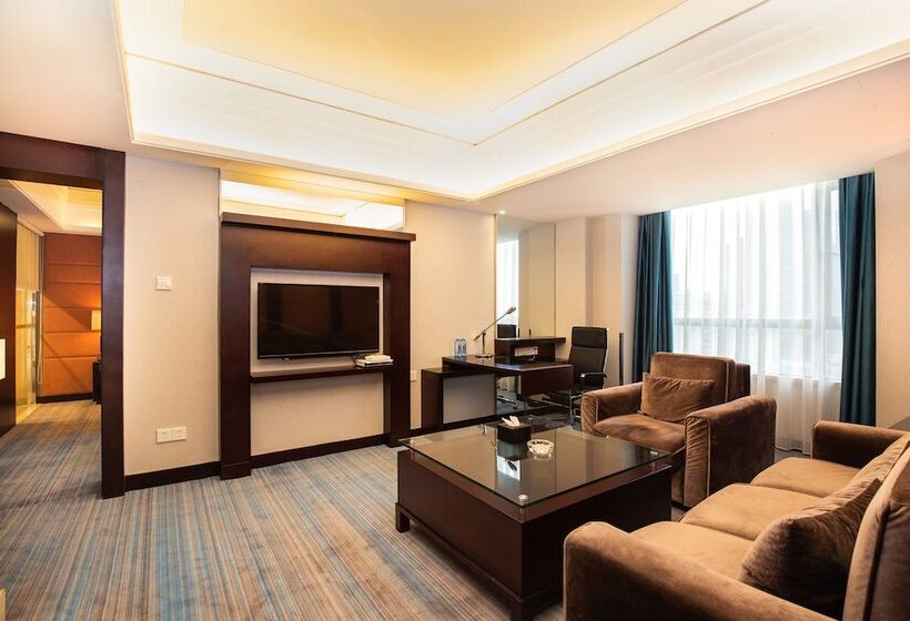 סוויטה אקזקיוטיב, Foshan Rezen Select Pasonda