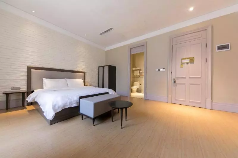 Bisneshuone, Ji Hotel Tianjin Jinwan Square