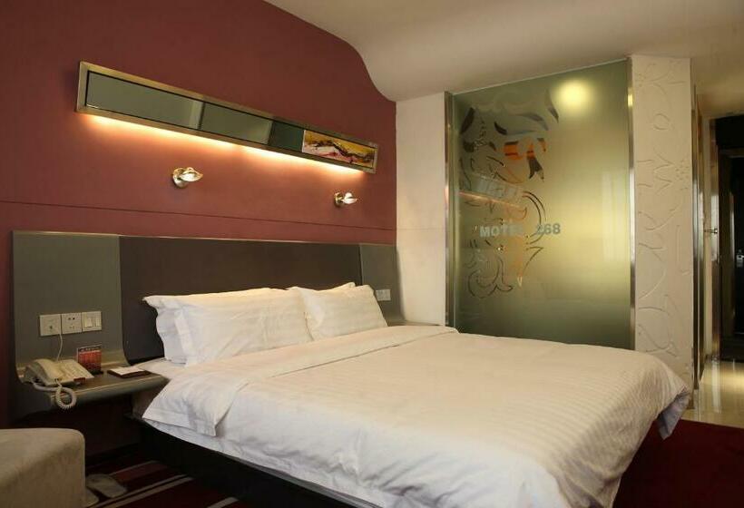 סוויטה, Motel Xiamen Railway Station