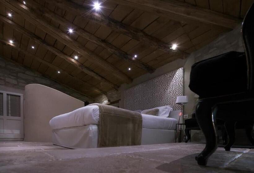 バルコニー付きスーペリアルーム, La Maison Du Passage   Chambres   Suites Premium, Spa, Piscine Et Restaurant