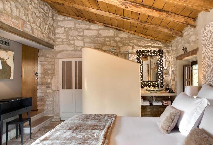 バルコニー付きスーペリアルーム, La Maison Du Passage   Chambres   Suites Premium, Spa, Piscine Et Restaurant