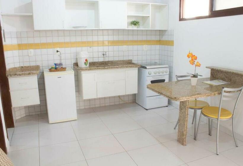 דירת חדר, Agua Marinha