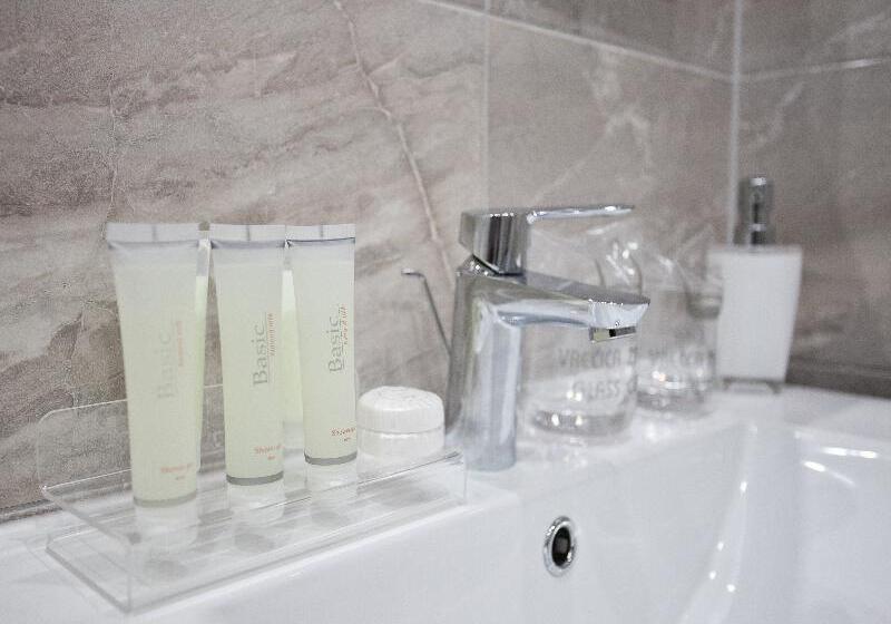 스탠다드 스튜디오, Apartment 4 You In Split