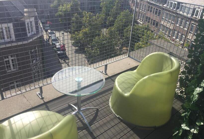 اتاق اجرایی, Banks Antwerp