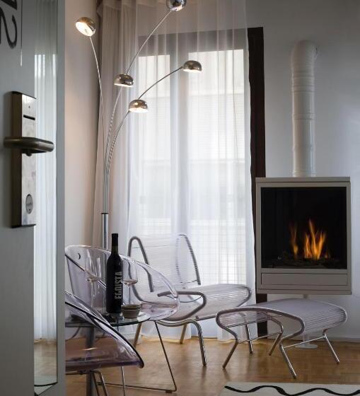 سوییت جونیور, Banks Antwerp