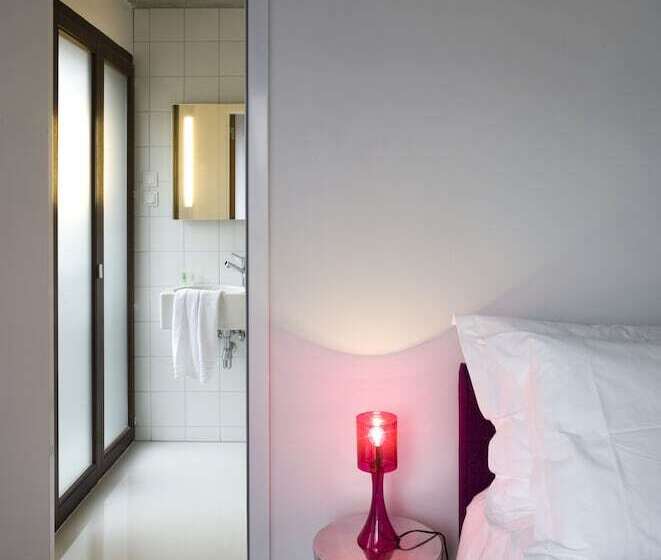 سوییت جونیور, Banks Antwerp