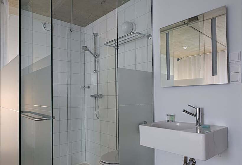 اتاق اجرایی, Banks Antwerp