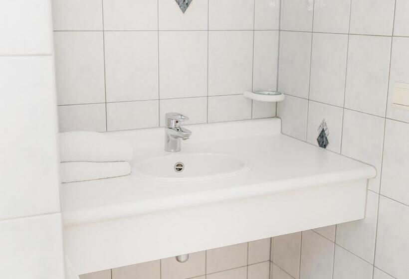 Номер Престиж, Domein Westhoek