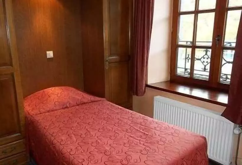 اتاق استاندارد یک نفره, Il Castellino