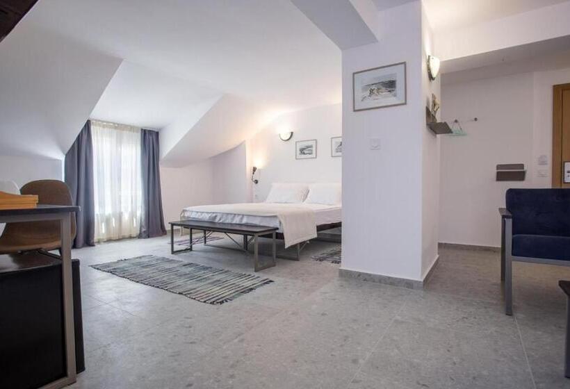 带1个卧室的公寓, Mistral