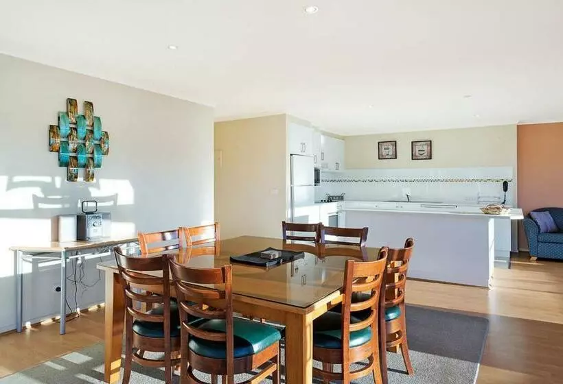 １ベッドルームペントハウスアパート, Waterview Luxury Apartments