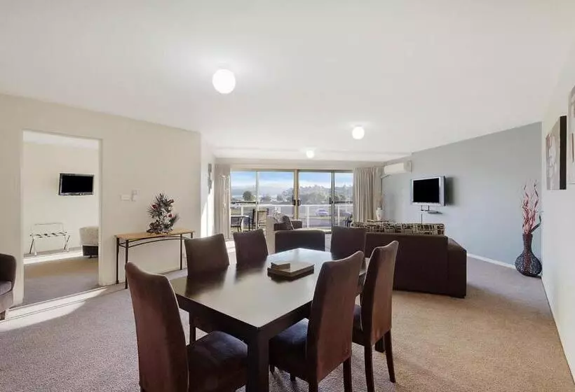 ３ベッドルームのデラックスアパートメント, Waterview Luxury Apartments