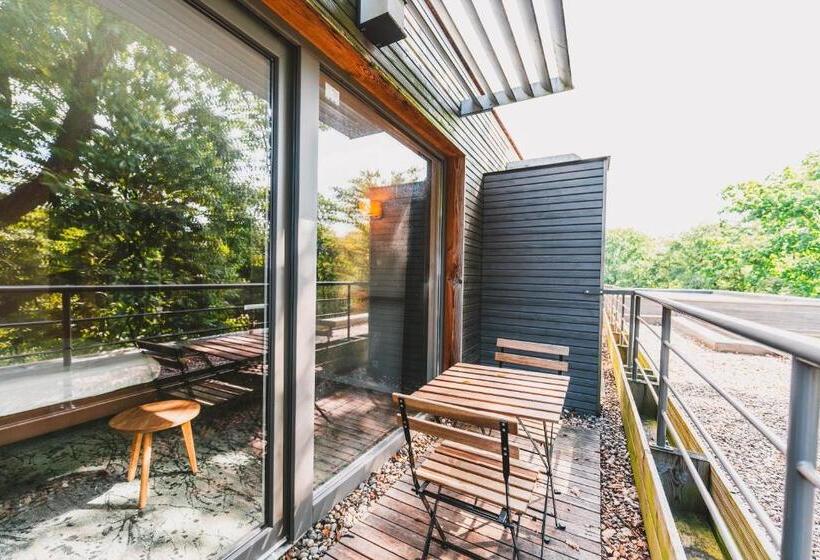 جناح جونيور مزوَّد بجاكوزي, Utopia Hotel   Art & Nature