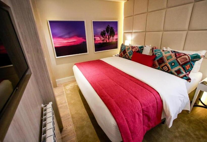 Люкс Superior, Cercano