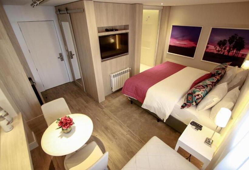 Люкс Superior, Cercano