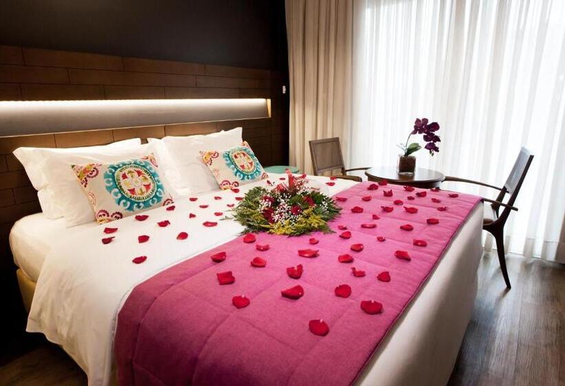 Номер Стандарт, Cercano