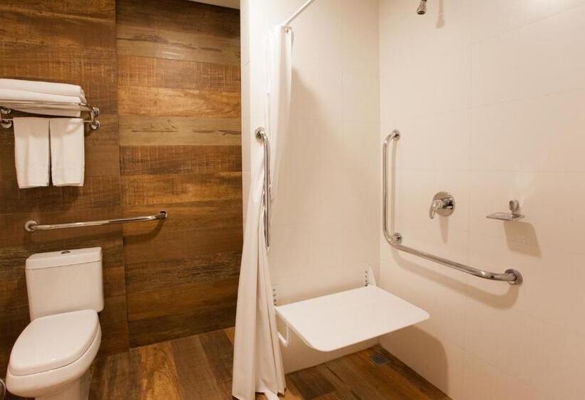 Номер Стандарт Адаптированный для Инвалидов, Cercano