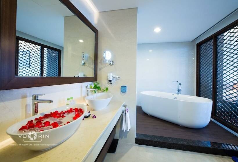 اتاق سوپریور با چشمانداز شهر, Grand Tourane Hotel Da Nang