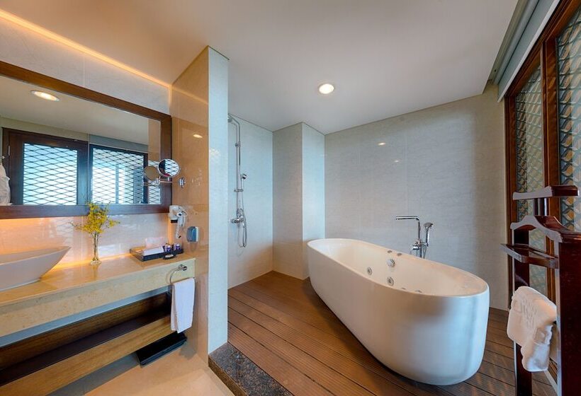 سوئیت پرزیدنت, Grand Tourane Hotel Da Nang