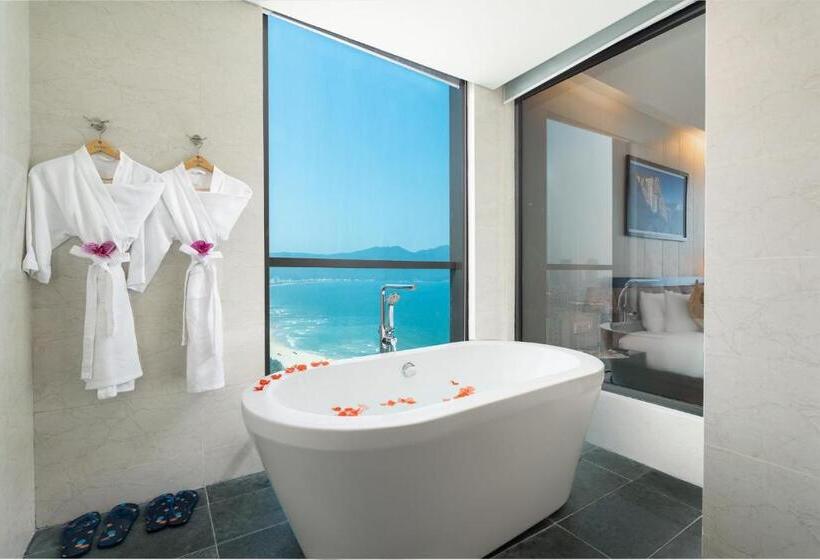 اتاق لوکس, Grand Tourane Hotel Da Nang