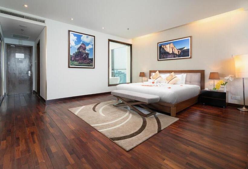 اتاق لوکس, Grand Tourane Hotel Da Nang