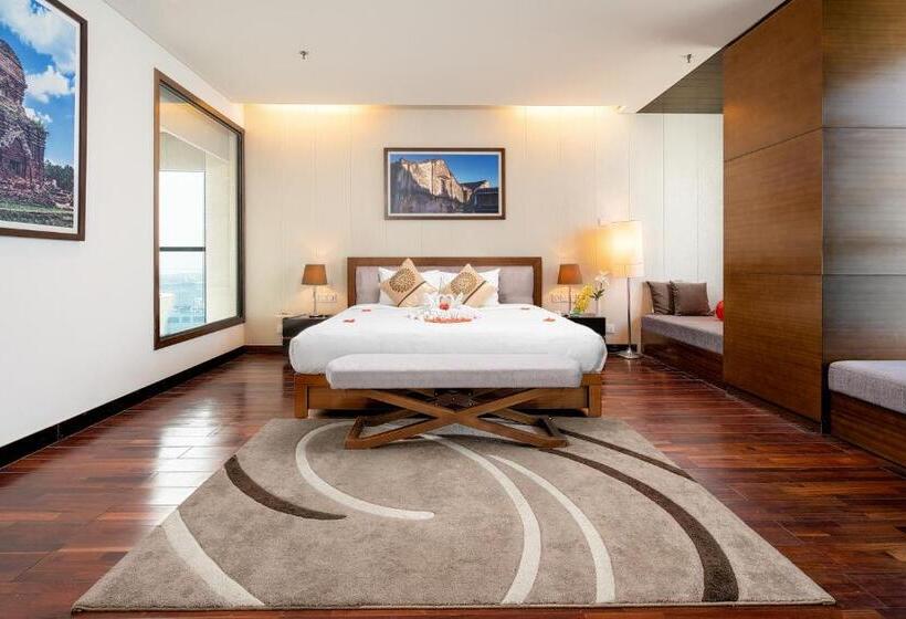 اتاق پرمیوم, Grand Tourane Hotel Da Nang