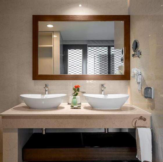 سوییت, Grand Tourane Hotel Da Nang