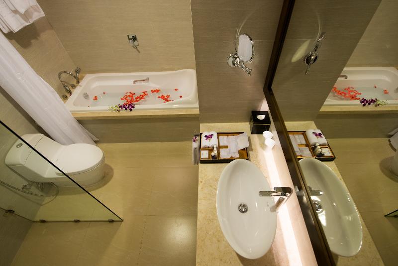 اتاق لوکس, Grand Tourane Hotel Da Nang
