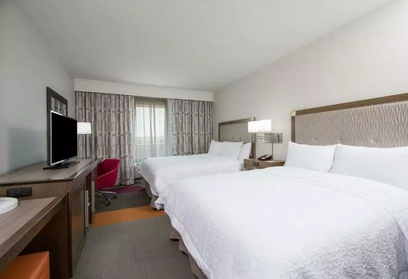 身障者適用スタンダードルーム, Hampton Inn & Suites Phoenix East Mesa