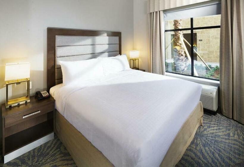 Люкс Кровать Кинг, Homewood Suites By Hilton Houston / Katy Mills Mall