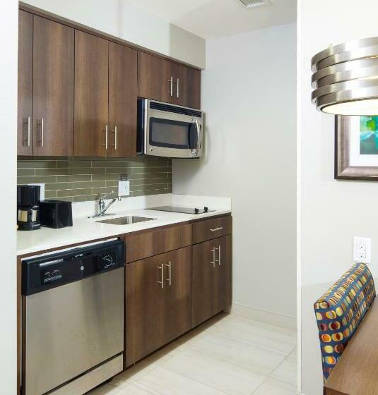 带大床的标准工作室, Homewood Suites By Hilton Houston / Katy Mills Mall