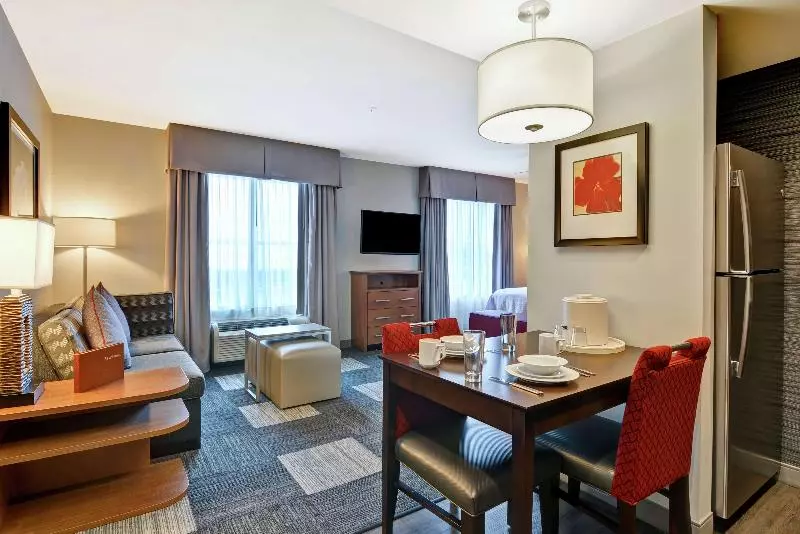 キングサイドベッドのスタンダードワンルーム, Homewood Suites By Hilton Techridge Parmer @ I 35